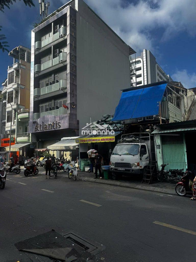 Nhà mặt tiền đề thám chủ ở nước ngoài bán gấp