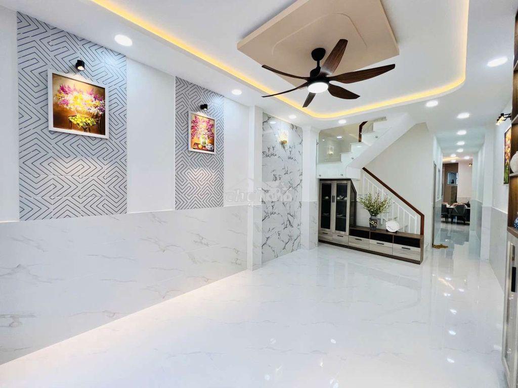 Nhà mới thiết kế hiện đại - 3 tầng btct - dt khủng vị trí đẹp - Ảnh 3
