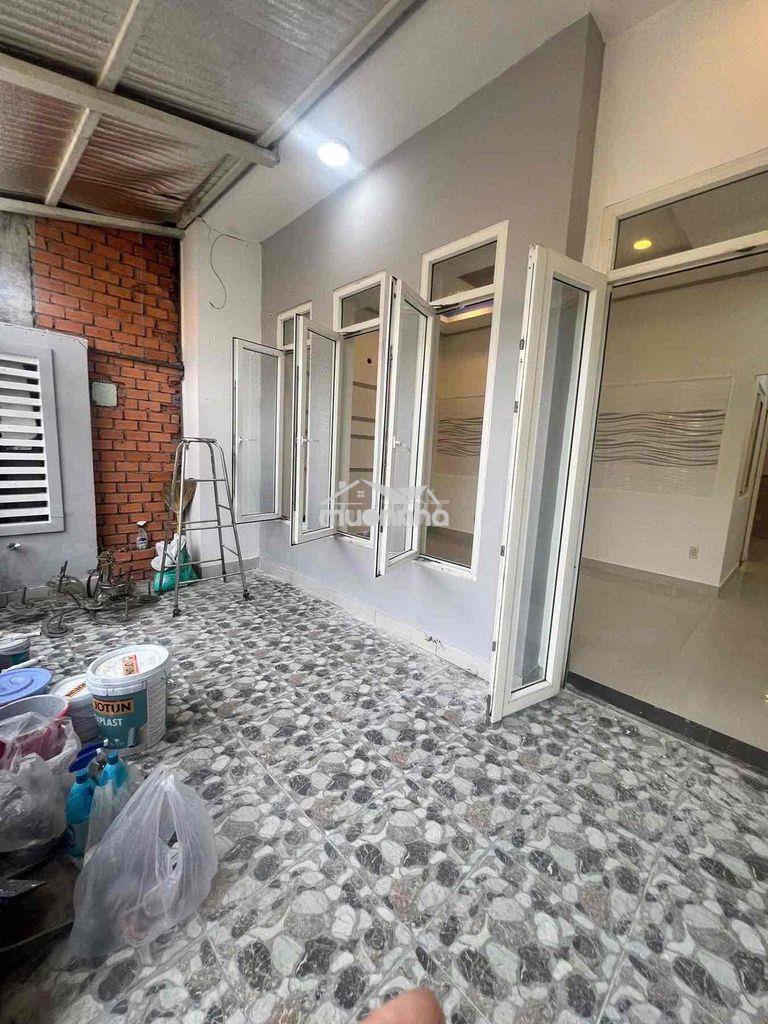 Nhà nguyên căn hẻm ô tô nguyễn bình gần ubnd nhà bè