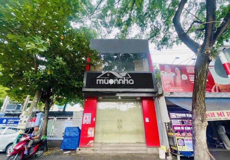 Mbkd ngay cổng đại học thủ dầu một