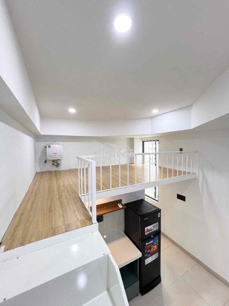 Duplex sang xịn mịn cửa sổ trời ngay văn lang