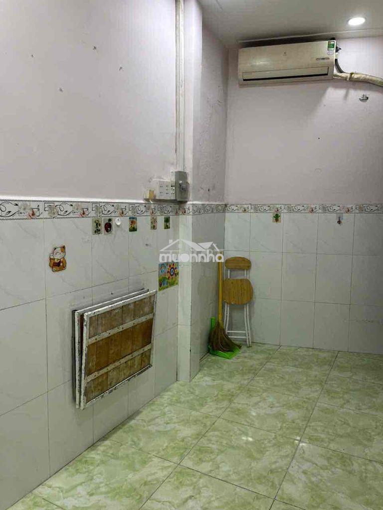 Cho thuê nhà nguyên căn hẻm nhỏ 2-3m hẻm 519/68/11 âu cơ tân phú - 3