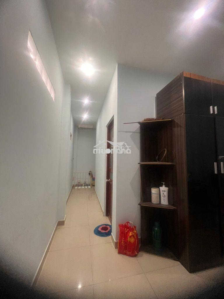 Cho thuê nhà hẻm 6 m thông đường tân quý phường tân quý 3 tấm - Ảnh 3