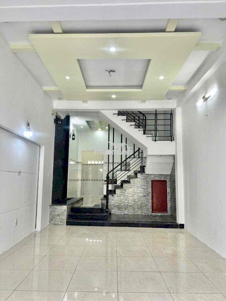 Nhà 4 x 14m ,2 lầu (3pn,4wc) đường số 8 ,giáp eon mail tân phú