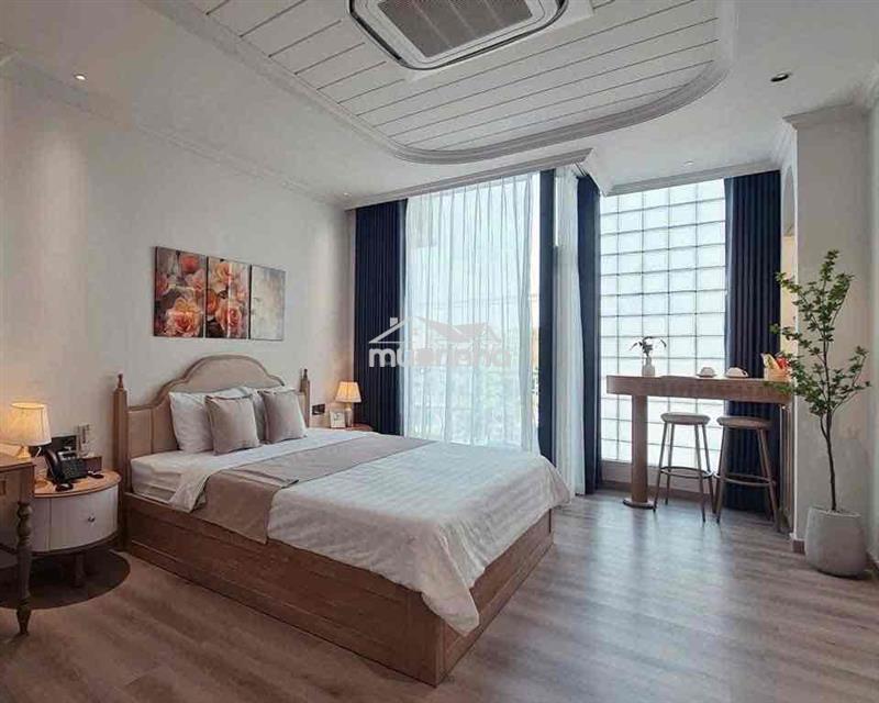 Cho thuê chdv - full nội thất - bancong - 40m2