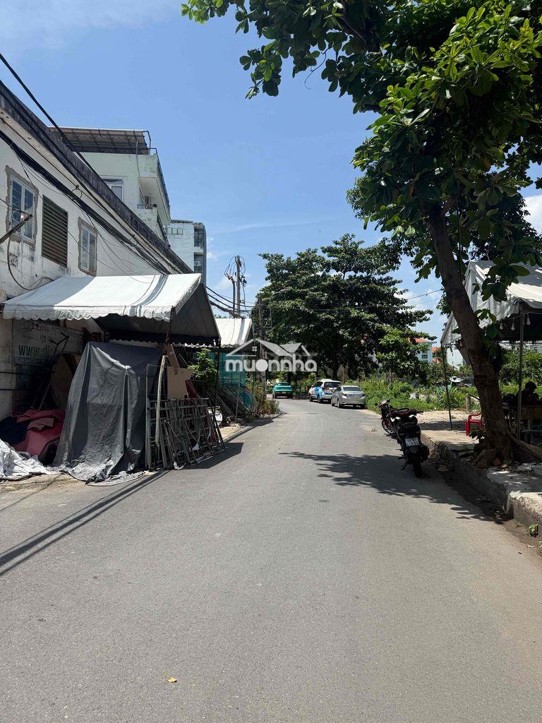 Bán nhà hẻm 8m - thông kênh tham lương - dt:8.5x15m - ngay lê đức thọ - 4