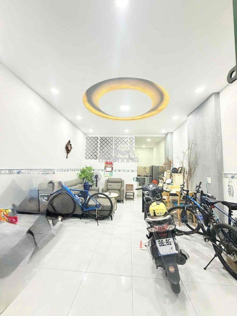 Nhà 737/ lạc long quân tân bình, 4.3x10m, 2 tầng btct, 4.55 tỷ tl