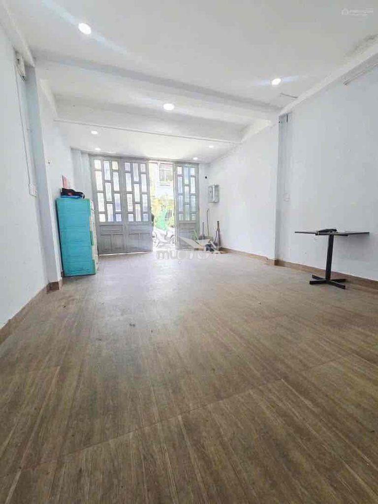 Nhà hẻm 8m hoà bình.tân phú.dt:4m x 20m trệt lầu 4pn 2wc - 2