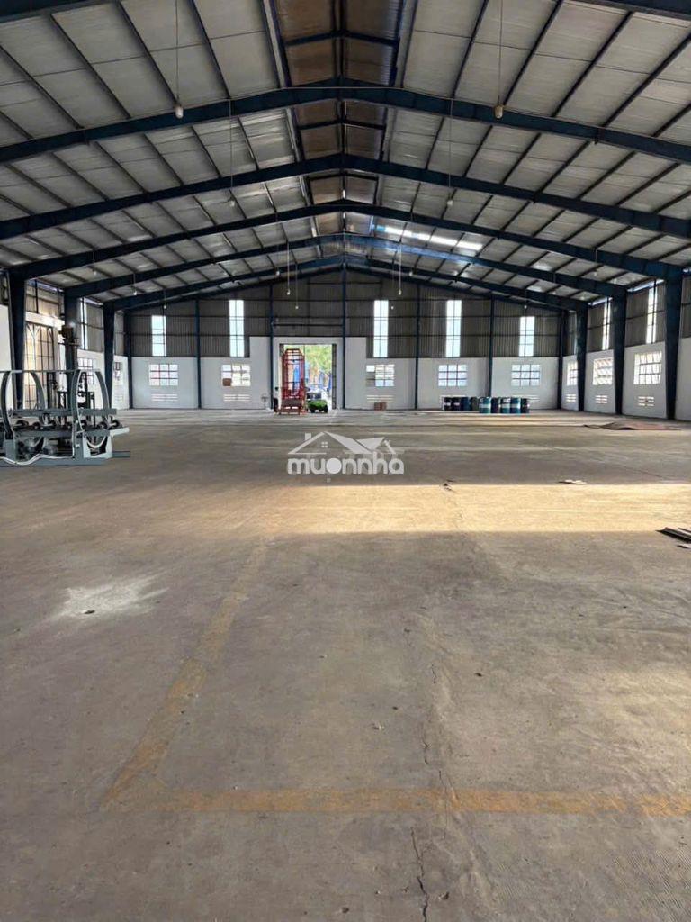 Cho thuê kho xưởng 2300m2 gần kcn vĩnh lộc, bình tân - Ảnh 2