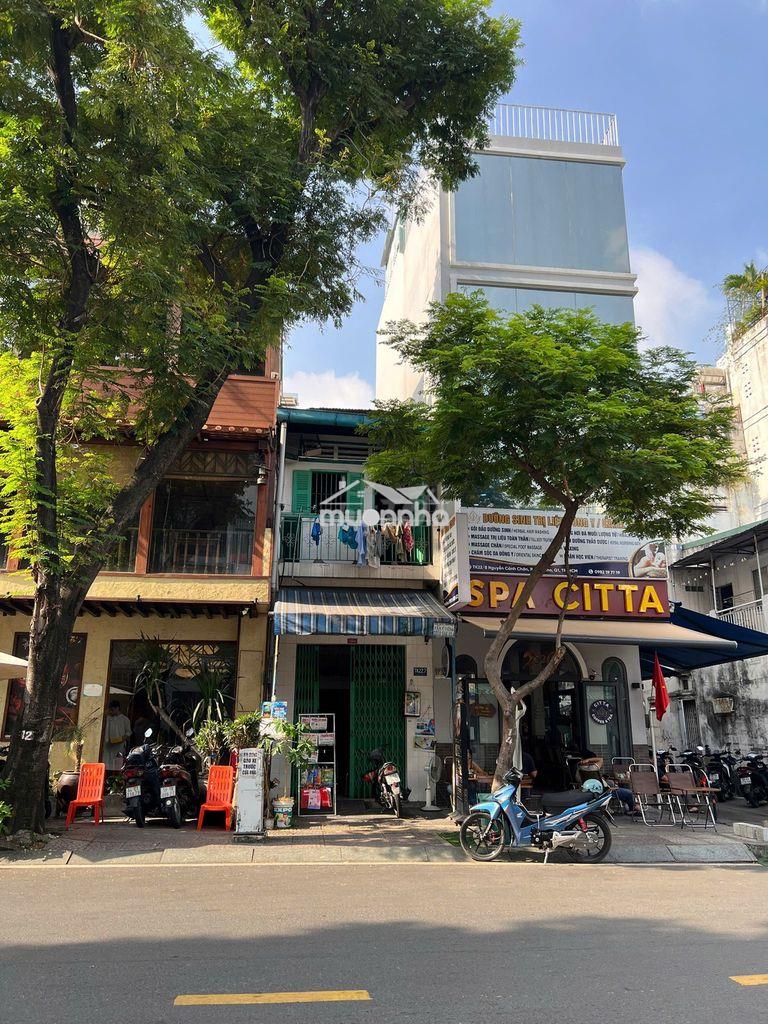 Mặt tiền quận 1 - dtcn: 27m2 - 2 tầng - chỉ 10 tỷ 8 - nhà cũ tiện xây - Ảnh 3