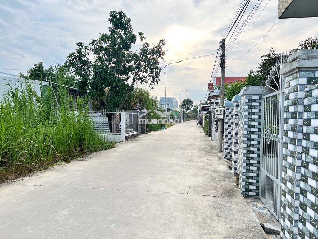 Đất nền giá tốt 600tr/100m2 full thổ cư tiện di chuyển về tp hcm - Ảnh 2