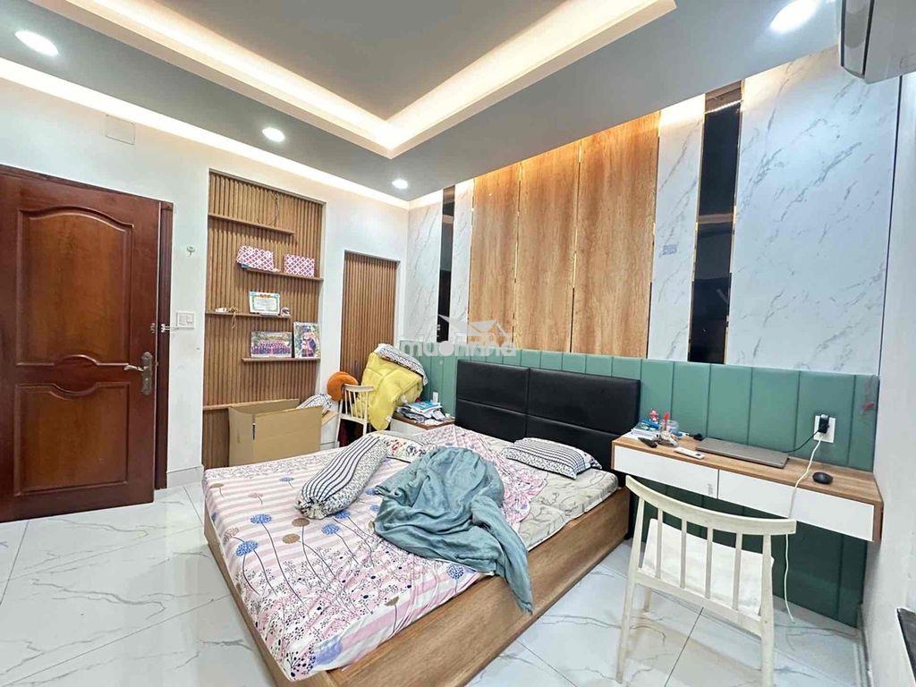Nhà 4 tẩng 80m2 xe hơi đỗ cửa ta quang bửu p3 q8 - Ảnh 2