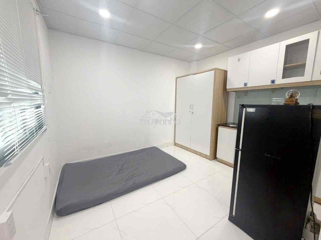 Phòng cửa sổ đường trần huy liệu quận phú nhuận - Ảnh 4