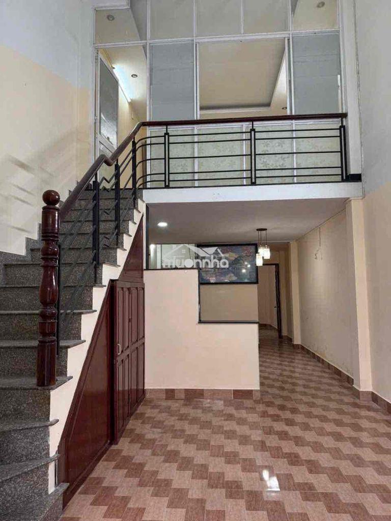 Cho thuê nhà tx 21- 3 phòng ngủ