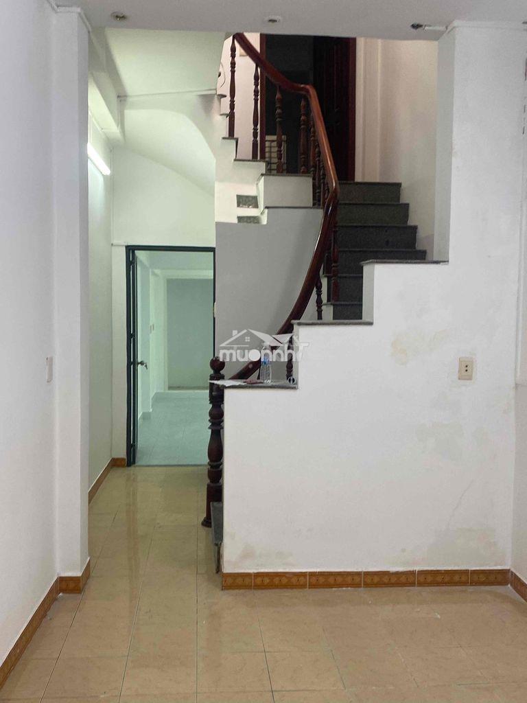 Cho thuê nhà hẻm xe tải - Ảnh 3
