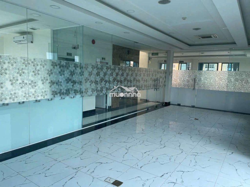 Cho thuê tòa nhà gần ngay siêu thị aeonmall dt 10*20m - Ảnh 2