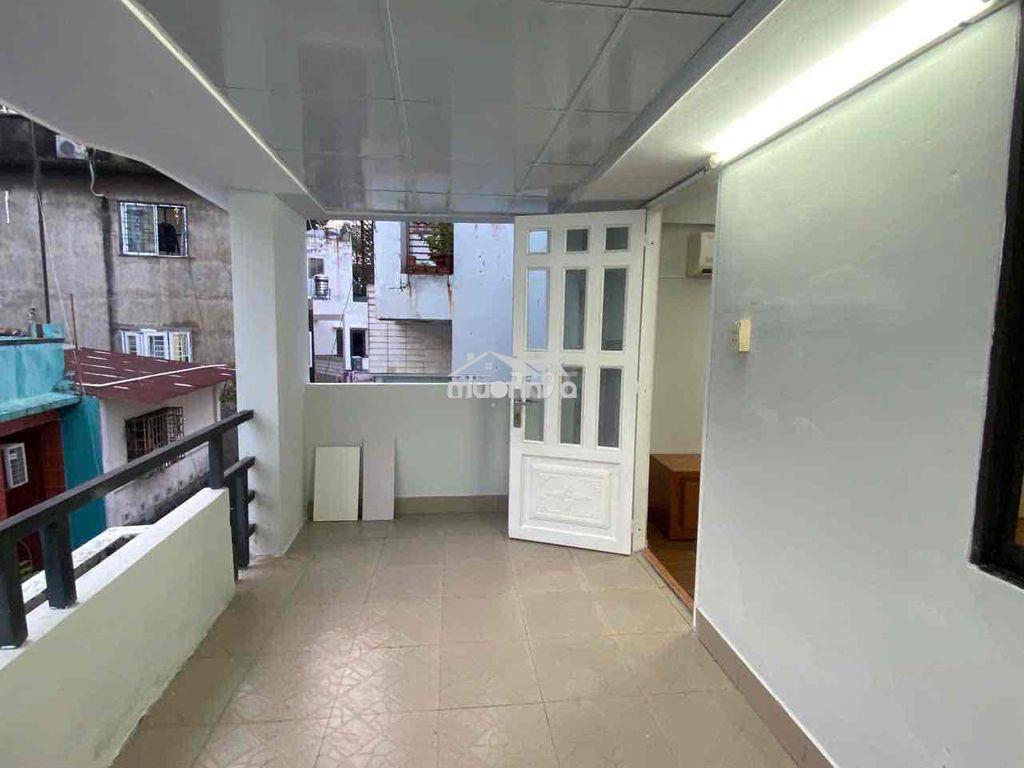 Cho thuê 1pn balcon 30m2 tách bếp_đối diện cao đẳng kinh tế quận 10 - 3