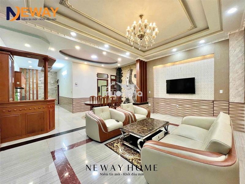 Cho thuê phòng trệt rộng 40m2 đầy đủ nội thất gần aeon tân phú