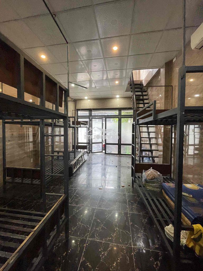 Cho thuê nhà cấp 4 hẻm xe hơi làng tăng phú gần lê văn việt
