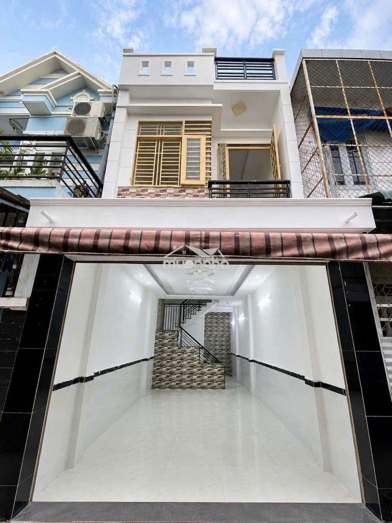 Nhà 2 tầng - giá : 3 tỷ 990. hẻm ôtô thông đường dương thị mười