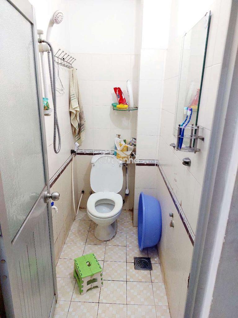 Cho thuê phòng q3.rộng rãi thoải mái.cửa sổ ban công nội thất 3tr3 - Ảnh 3