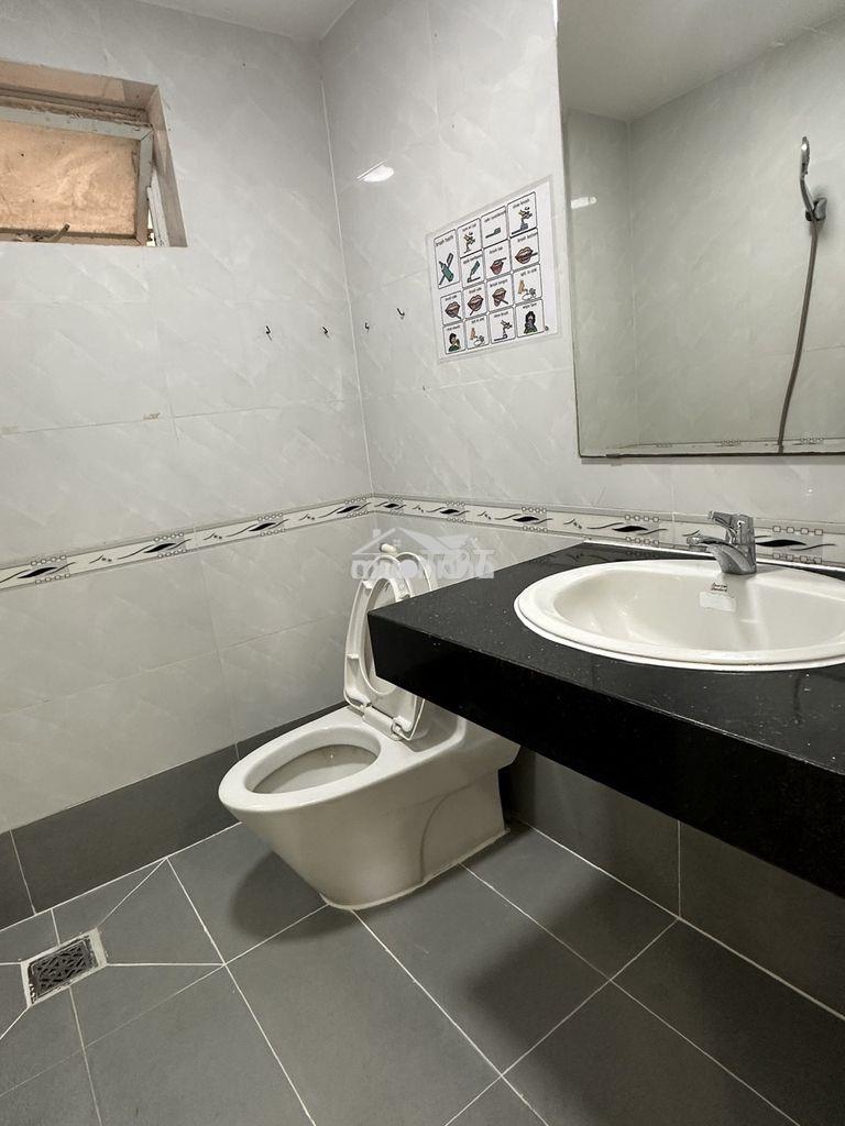 Bán căn hộ phú mỹ thuận. dt 144m, trệt, lầu, 3pn, tiện ở, buôn bán - 4