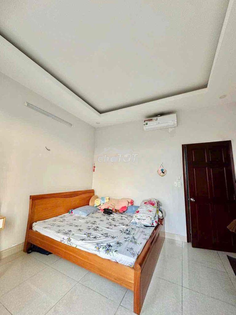 Nhà ngay chợ minh phát hẻm 8m có máy lạnh giá 8,5 triệu - Ảnh 2