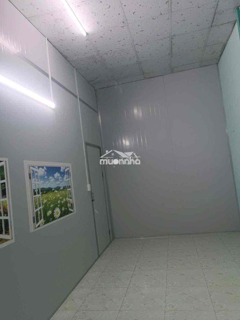 Nhà gần chợ vườn lài. cấp 4 : 1pn wc. an ninh. sạch sẽ - Ảnh 3