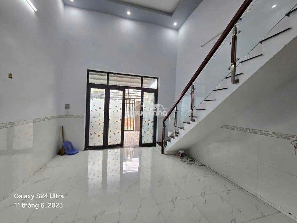 Nhà mới đẹp 92,7m2 có gác lửng lái thiêu 70 sau lưng ubnd lái thiêu - Ảnh 2