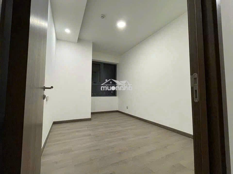 Q7 boulevard bán căn 2pn hướng nam, nhà rộng, thiện chí giá hữu nghị - Ảnh 3