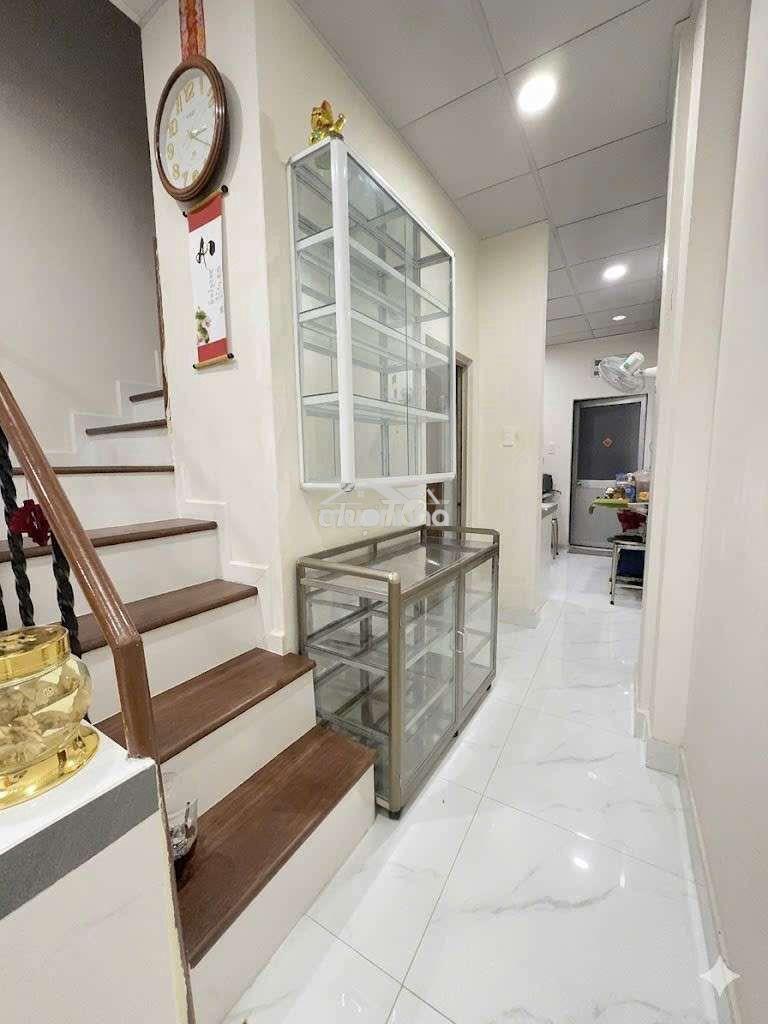 Nhà cần bán - Ảnh 4