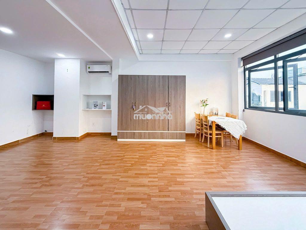 Chính chủ cho thuê căn hộ - studio rộng như sân banh - sẵn nội thất - Ảnh 2