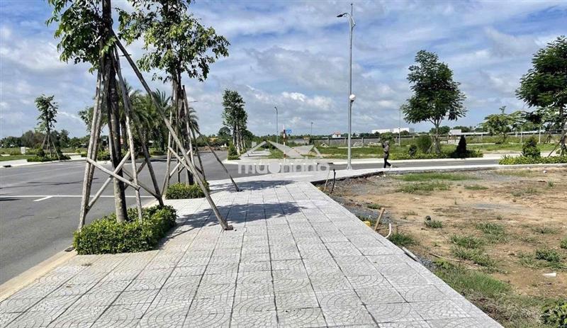 Đất nền cách sân bay long thành 4km - giá 10triệu/m2 - sổ hồng riêng