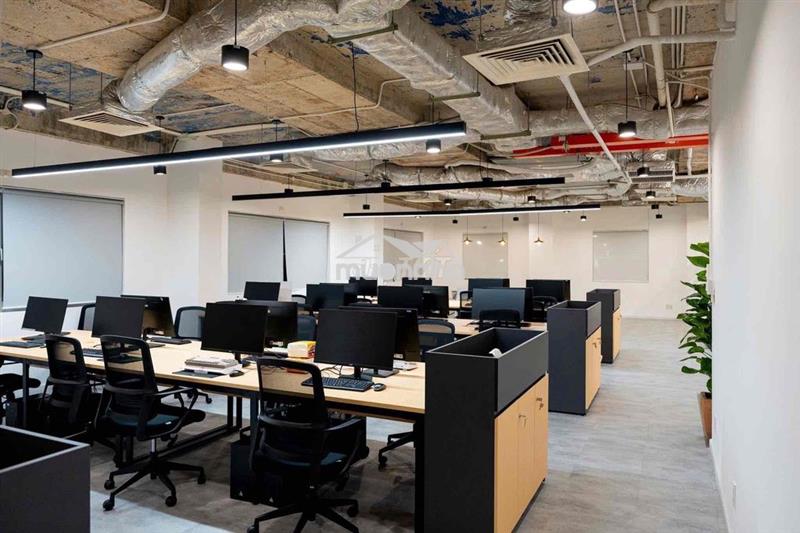 Cho thuê văn phòng quận 2 sẵn nội thất cao cấp từ 30-50 chỗ