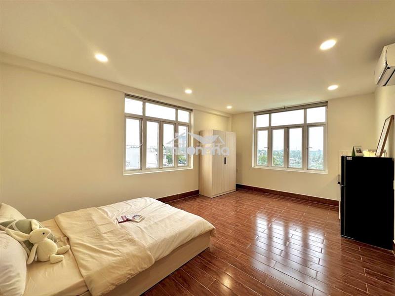 Phòng đẹp 40m2 new full nội thất gần bến xe quận 8, đh ueh , văn hiến