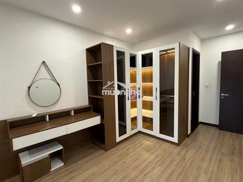 Rẻ nhất sky view tháng 9 - 2pn, 80m2, 2ty290