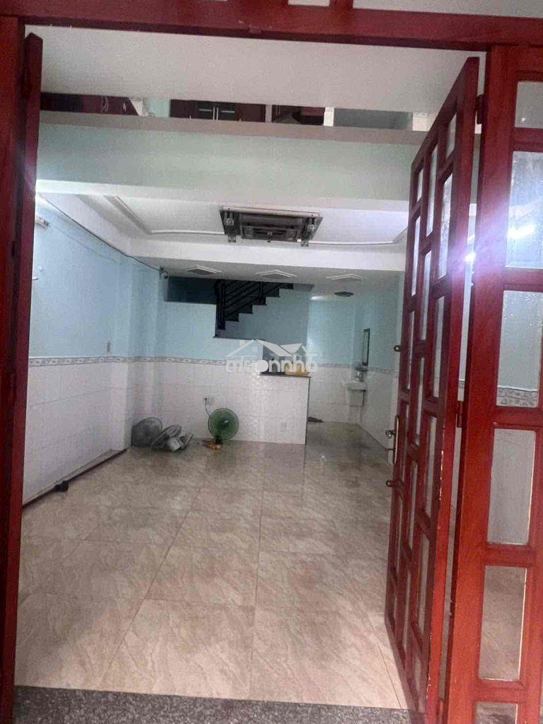 Nhà hẻm phan huy ích trệt 2 lầu sân thượng - 3 phòng ngủ giá 11tr - Ảnh 2