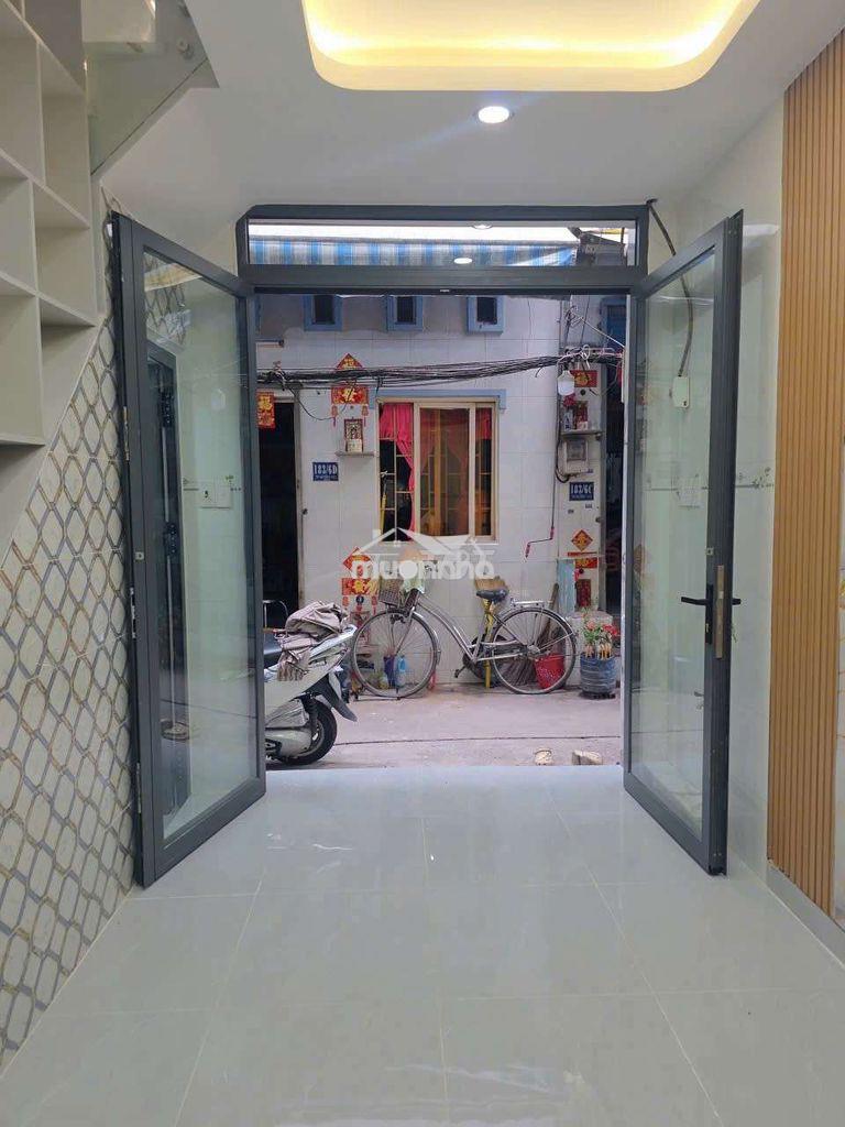 Giảm 300tr.trước bán 2 tỷ950 giờ giảm còn 2 tỷ250.địa chỉ 183/8c - Ảnh 2