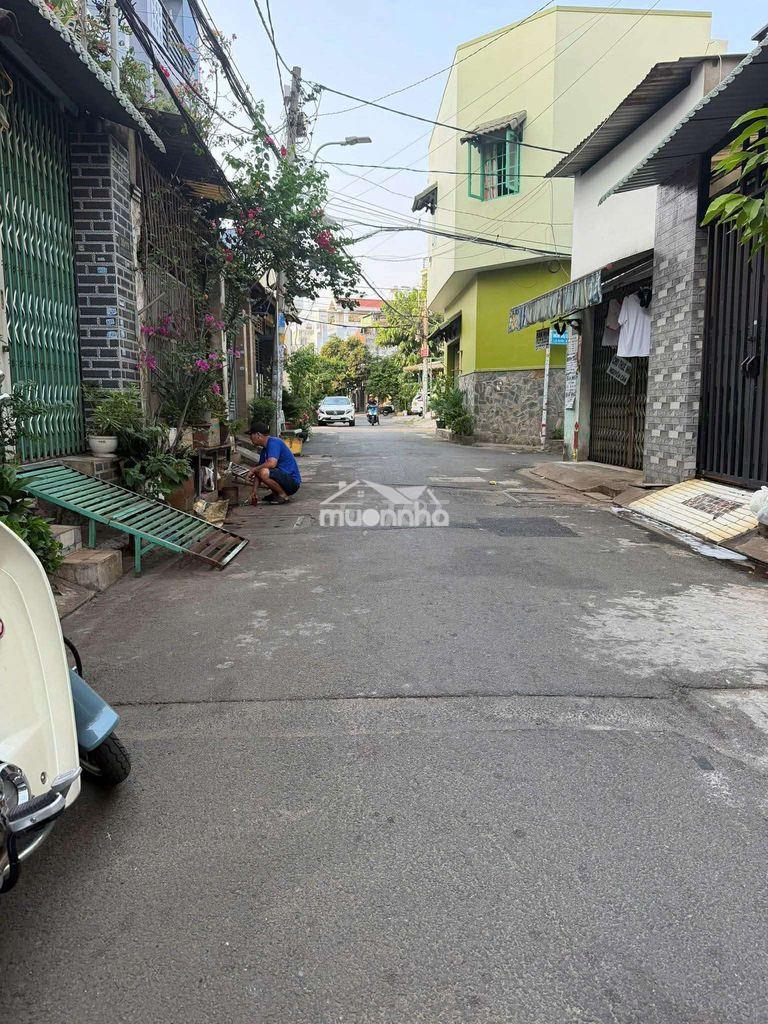 Hẻm xe hơi - ngang 4,1m - nhà mới dọn vào ở ngay