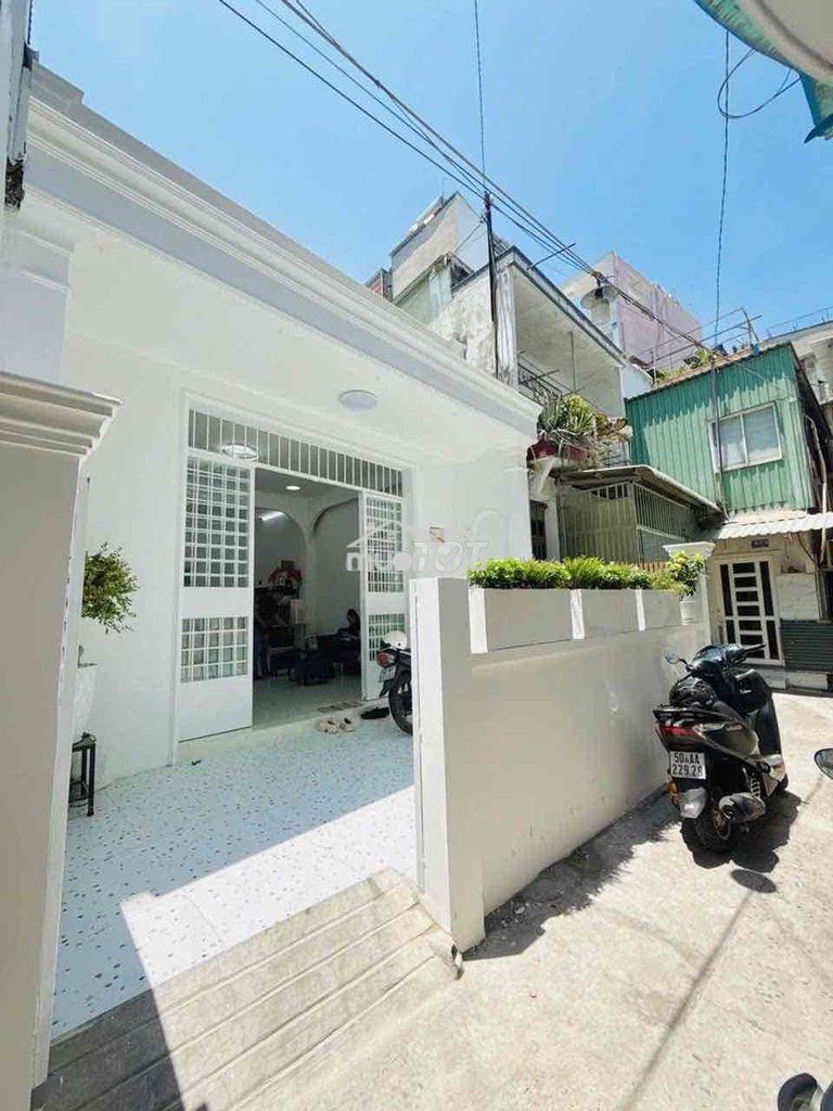 Cho thuê nhà 2pn1wc gần 100m2 ngay cầu chữ y