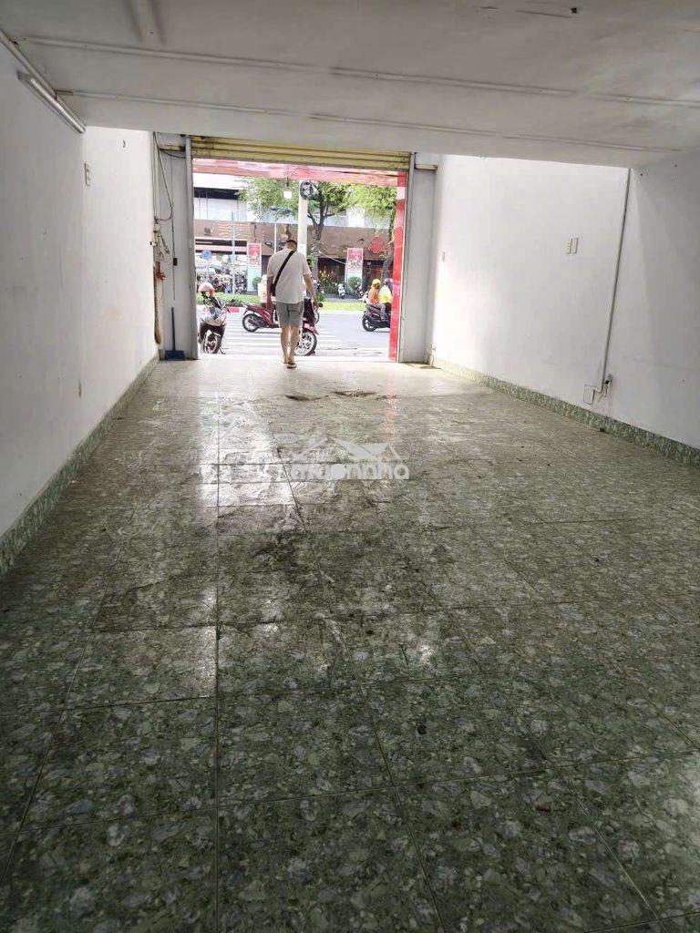 Cho thuê nhà mặt tiền hồng bàng,q5- 4x18- 2p- 22 triệu gần garden mall - Ảnh 2
