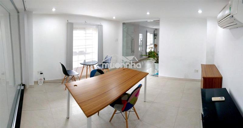 Vp 15m2 - ngay cầu vượt cộng hòa - hoàng hoa thám