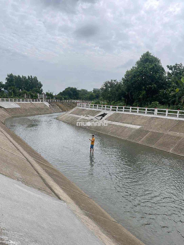 Bán 1000m2,giáp sông suốicách mekong resort 1km-cách cầu đn2 chỉ 2.5km - 4