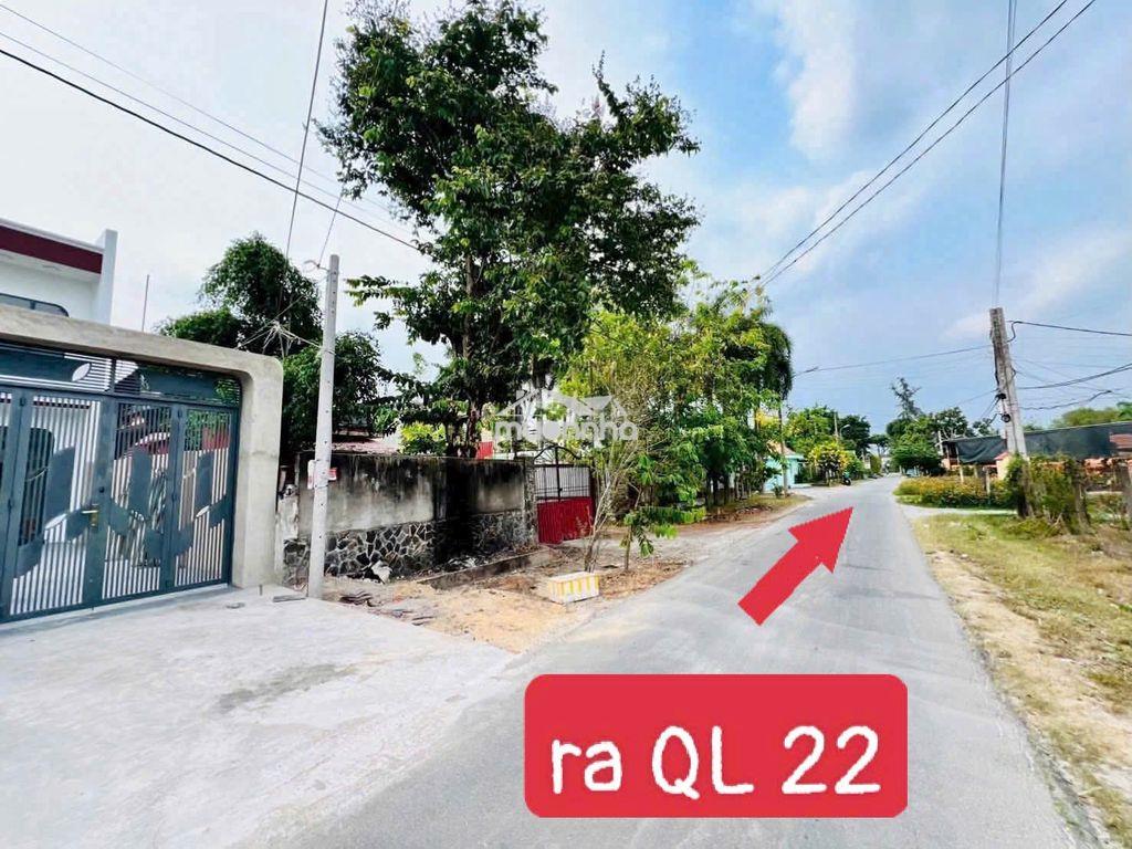 Chủ quen gửi bán gấp nhà 217m2 hoàn công 700 triệu cách ql 22 đúng 5p - Ảnh 3