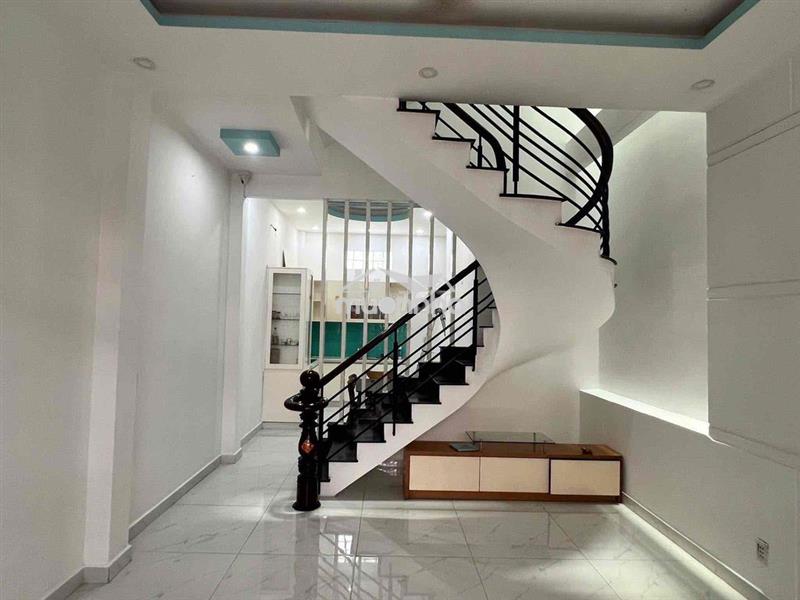 Cho thuê nguyên căn 97/17 lê quang định