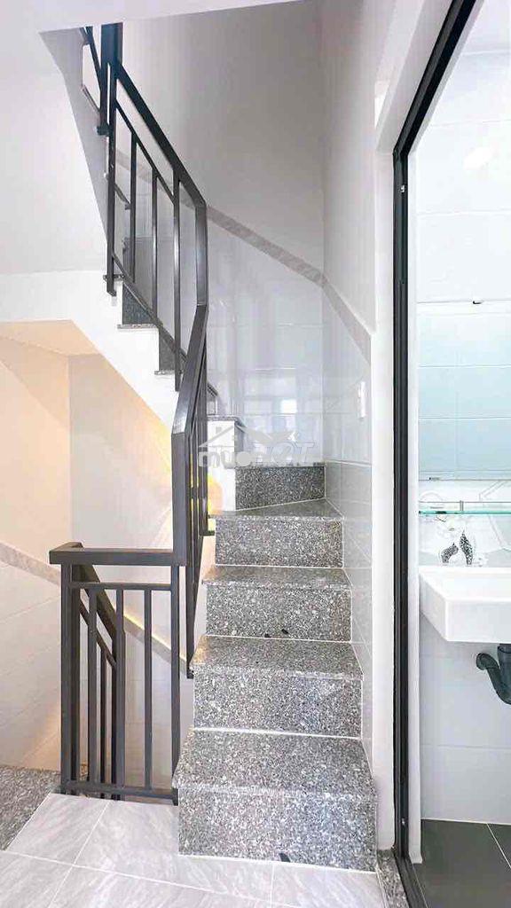 Nhà mới don vào ở ngay - Ảnh 2