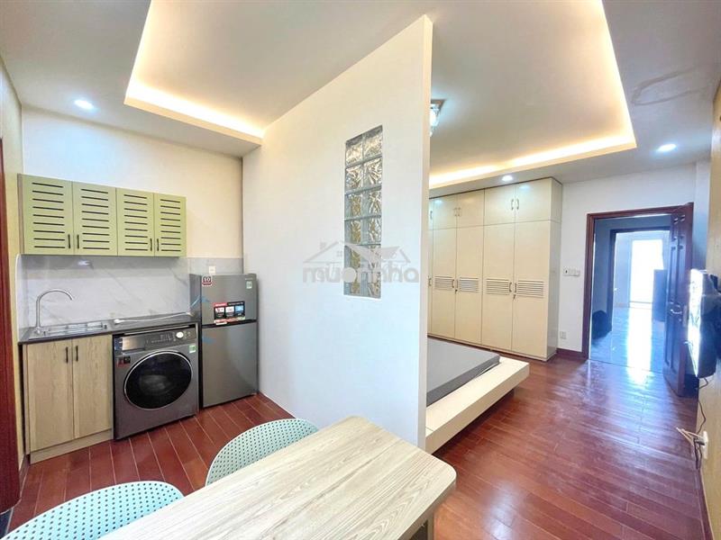 Studio tách bếp máy giặt riêng thang máy ngay chợ lớn ngay đh y dược