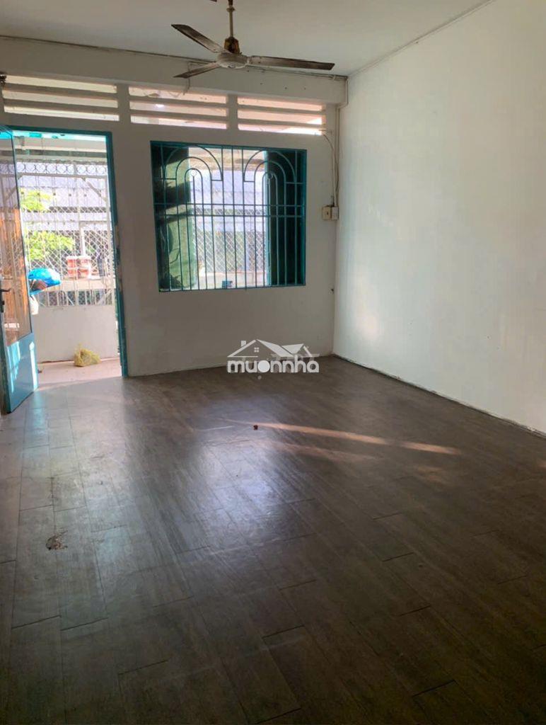 Nhà chung cư 601 cmt8,lầu 1.dt 50m2.điện nước chính. - 3