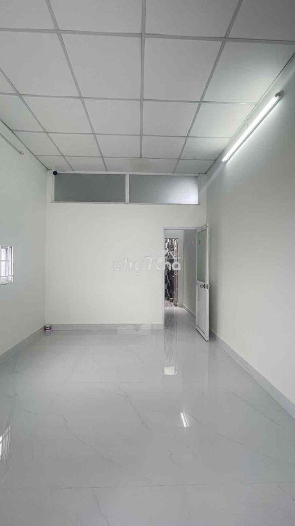 Chỉ 2.8 tỷ: gv nhà 1/ thẳng trục gần mt - hxh thông - 2 tầng đúc 19m2 - Ảnh 4