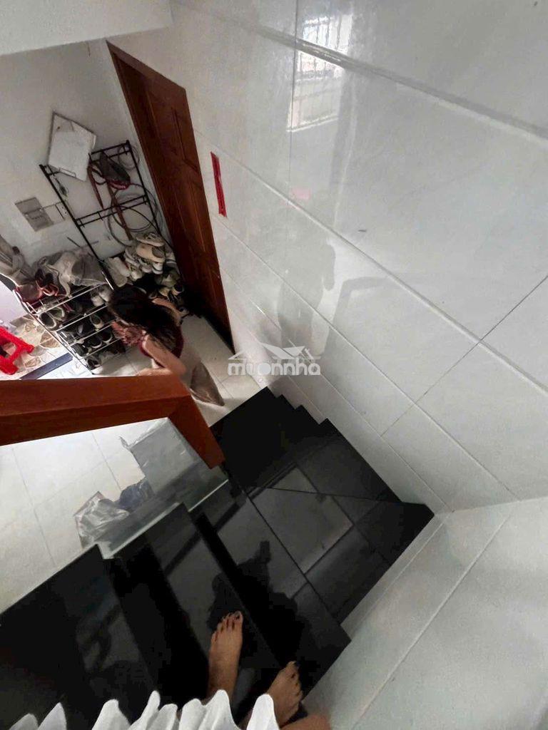 Căn góc 4 phòng hẻm 6m thái phiên - Ảnh 3